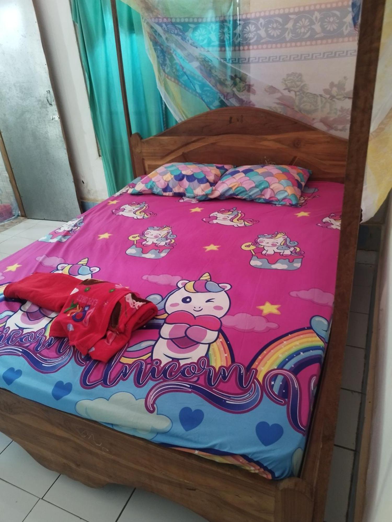 Agus Family Homestay Labuan Bajo Exterior foto